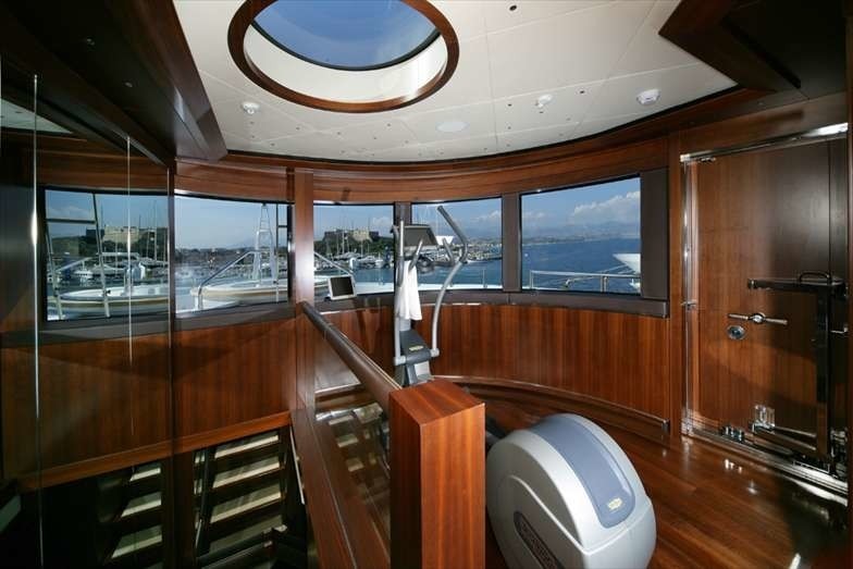 Yacht MARAYA, CRN | CHARTERWORLD Luxury Superyacht Charters